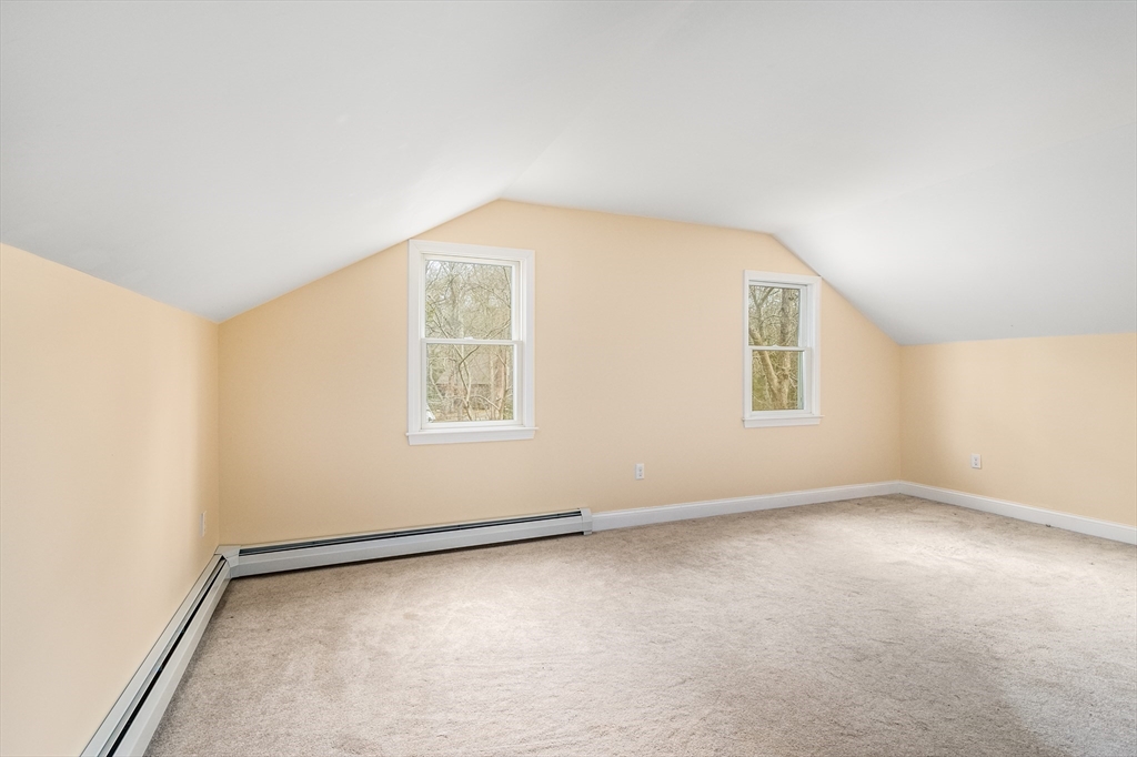 644 Skunknet Road Barnstable, MA 02632 - Photo 8 of 15