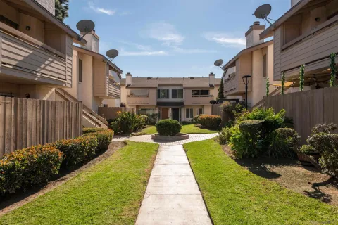 $549,000 | 1727 Melrose Avenue, Unit 33, Chula Vista, CA 91911