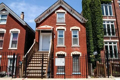 $3,550 | 1624 West Beach Avenue, Unit 1F, Chicago, IL 60622