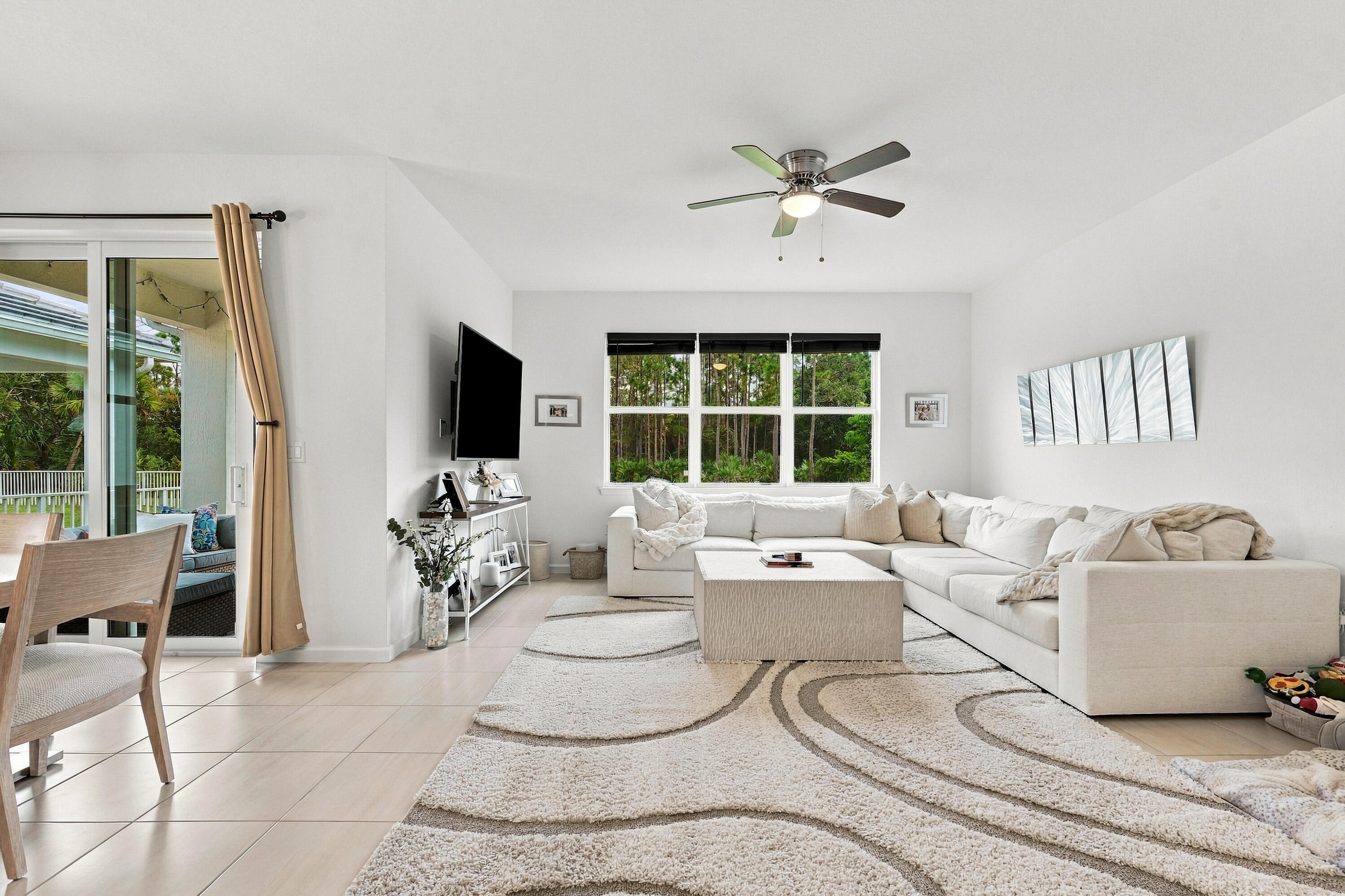 9765 Southwest Meridian Way Stuart, FL 34997 - Photo 3 of 30 05_dsc06436_with_tv