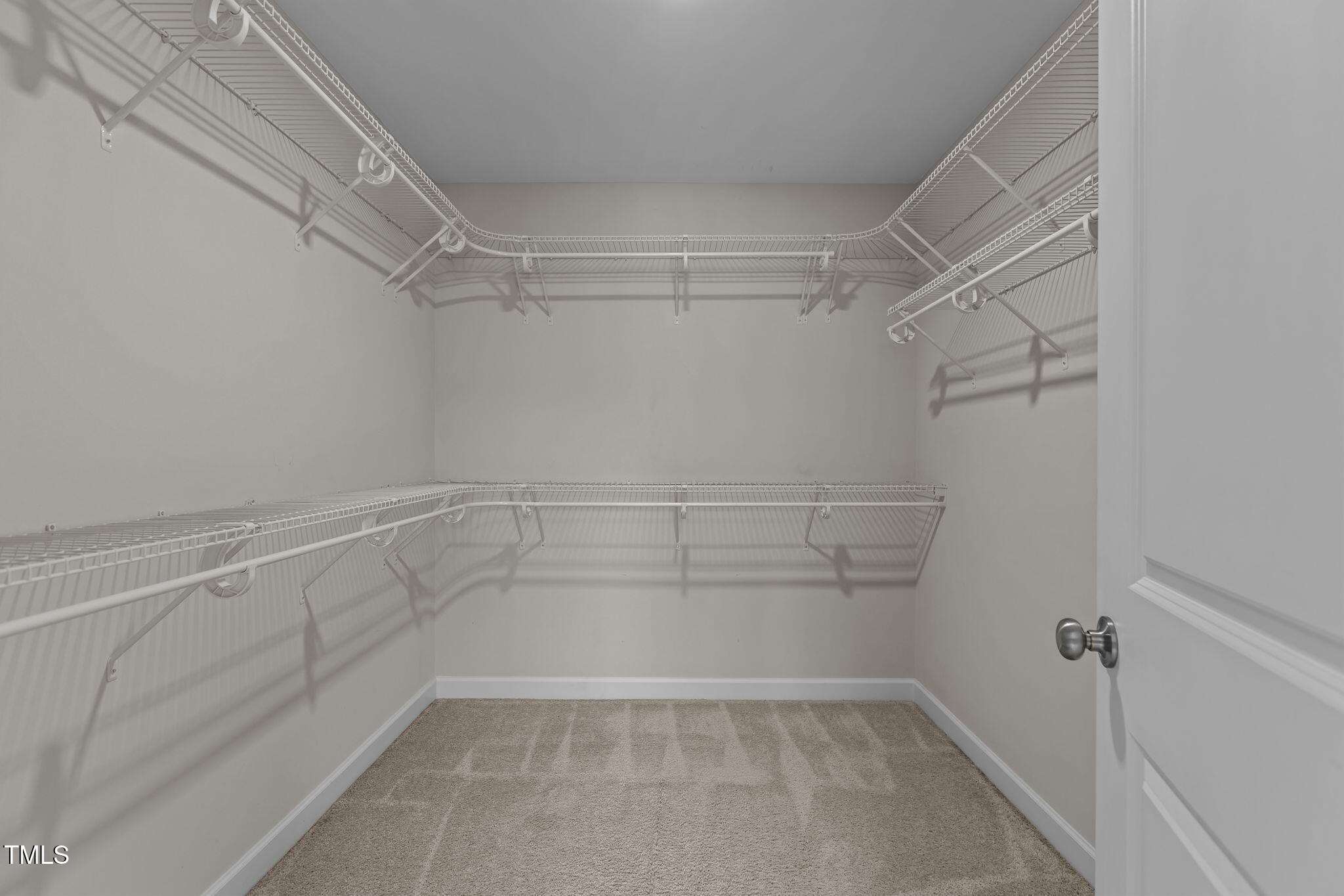 3609 Neuse Estates Drive Raleigh, NC 27604 - Photo 15 of 25 23-web-or-mls-2N6A2394