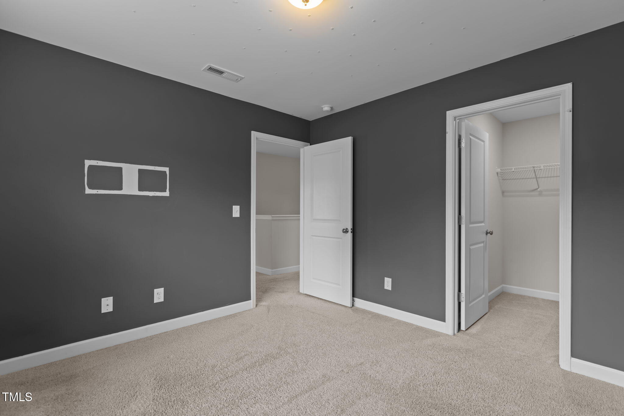 3609 Neuse Estates Drive Raleigh, NC 27604 - Photo 20 of 25 33-web-or-mls-2N6A2426