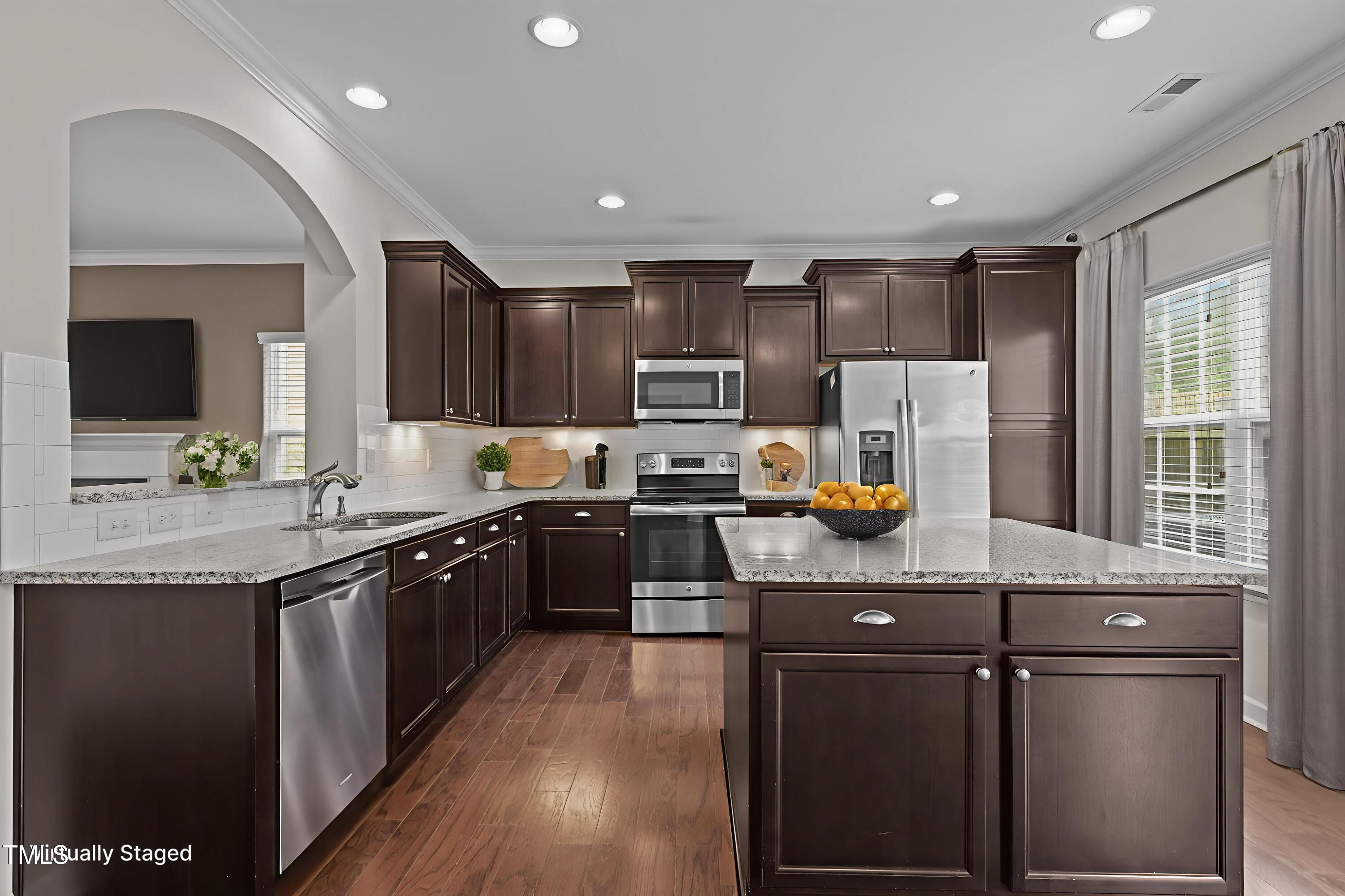 3609 Neuse Estates Drive Raleigh, NC 27604 - Photo 3 of 25 11-web-or-mls-2N6A2360 - Kitchen - Stand