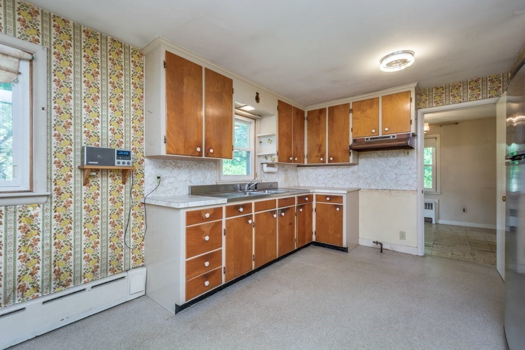 104 Sears Road Southborough, MA 01772 - Photo 17 of 42 Gallery Image 17