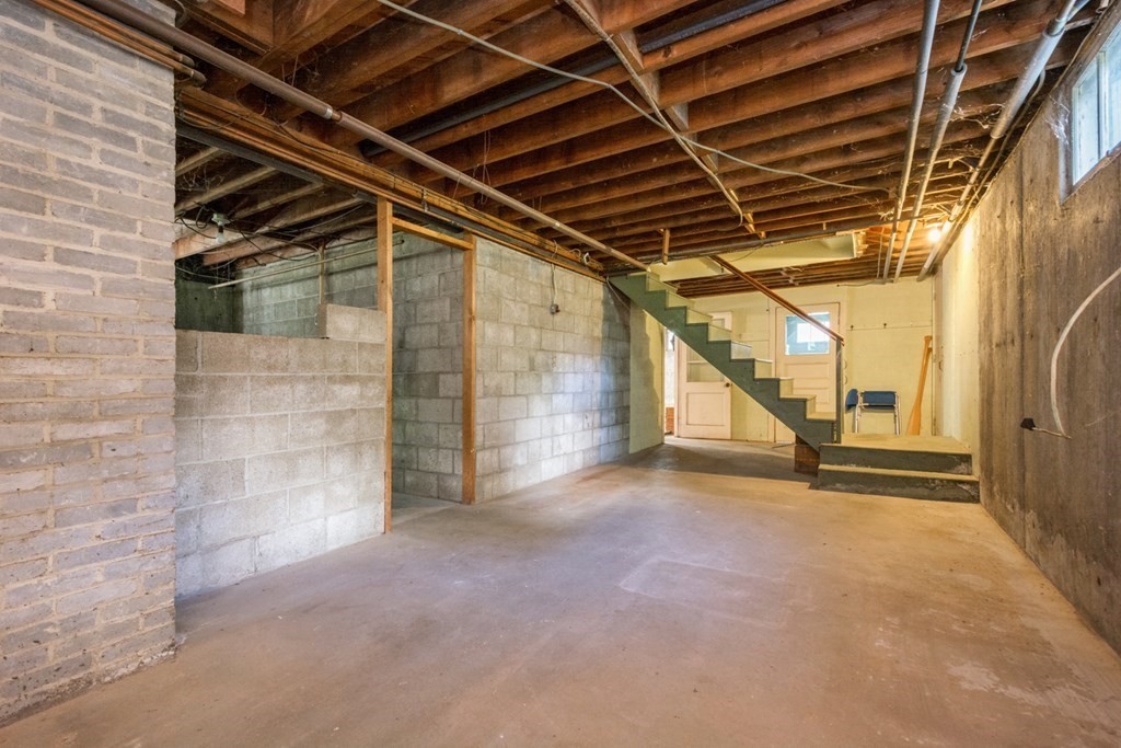 104 Sears Road Southborough, MA 01772 - Photo 31 of 42 Gallery Image 31