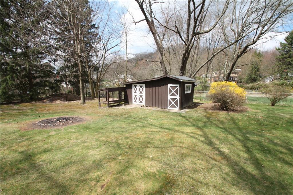 6 Carriage Road Greensburg, PA 15601 - Photo 22 of 23 Gallery Image 22