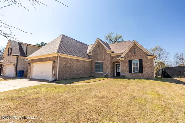 $379,900 | 6067 Arnold Palmer Cove, Olive Branch, MS 38654