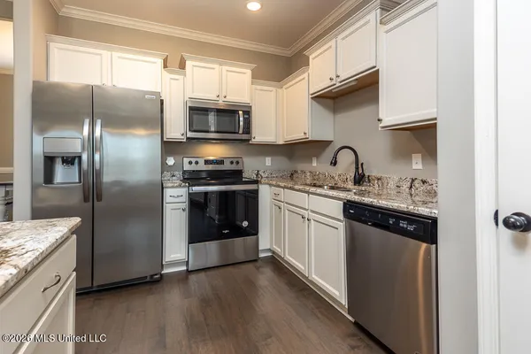 $379,900 | 6067 Arnold Palmer Cove, Olive Branch, MS 38654