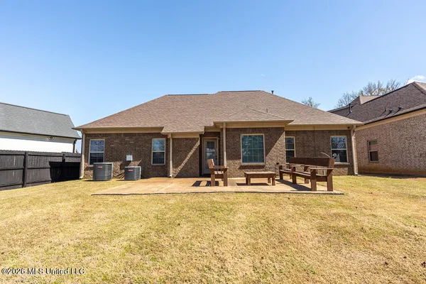 $379,900 | 6067 Arnold Palmer Cove, Olive Branch, MS 38654