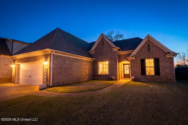 $379,900 | 6067 Arnold Palmer Cove, Olive Branch, MS 38654