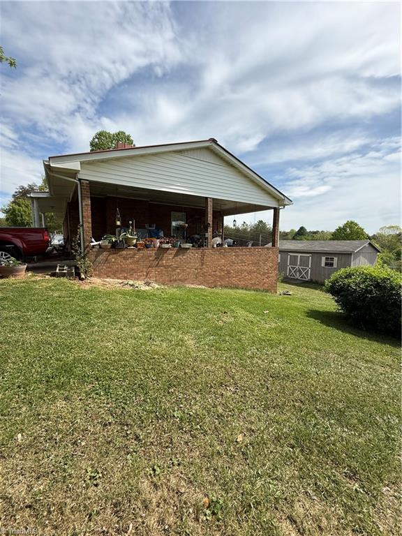 1280 Pilot-Westfield Road Pilot Mountain, NC 27041 - Photo 5 of 13