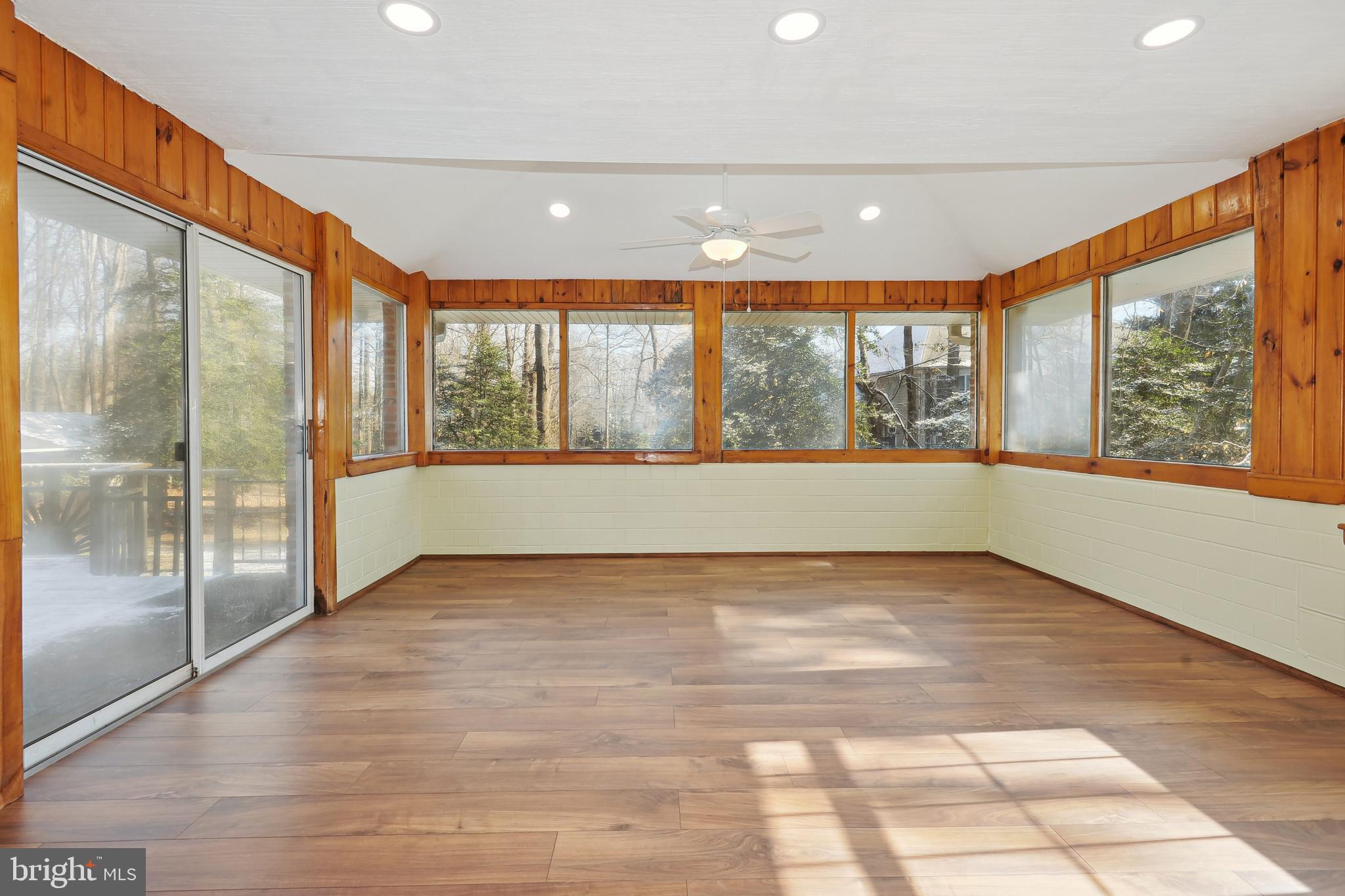 10624 Marbury Road Oakton, VA 22124 - Photo 10 of 24