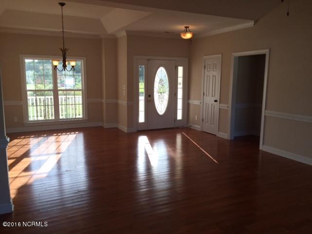 206 Echo Ridge Road Swansboro, NC 28584 - Photo 8 of 29 Entry
