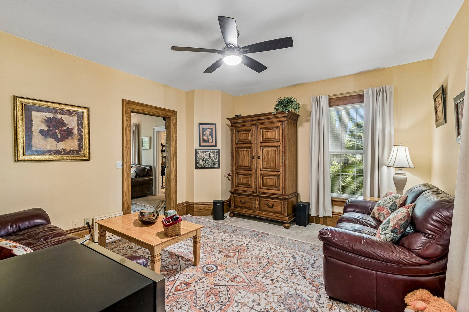 2071 Jericho Road Aurora, IL 60506 - Photo 4 of 46