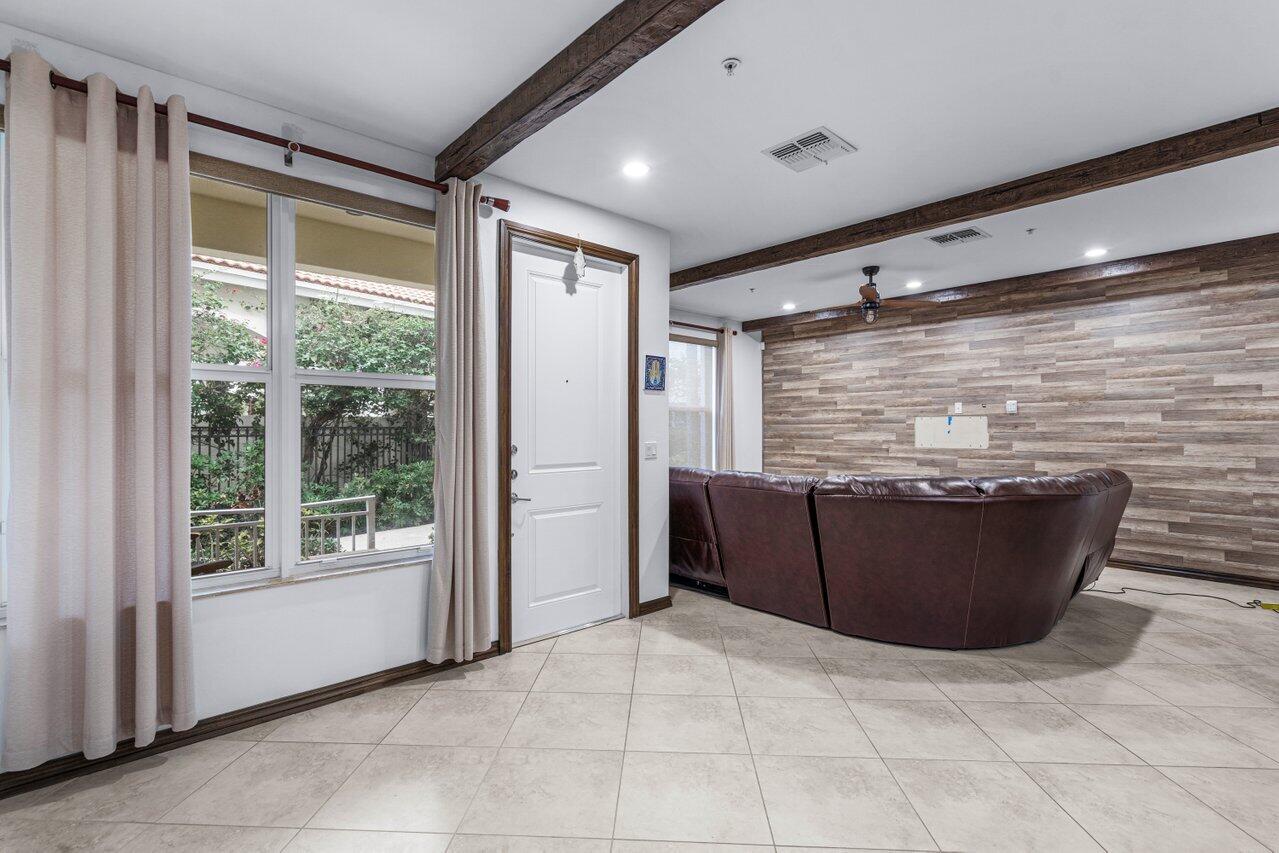 1511 Northwest 48th Lane Boca Raton, FL 33431 - Photo 4 of 45 Family - 1st Floor