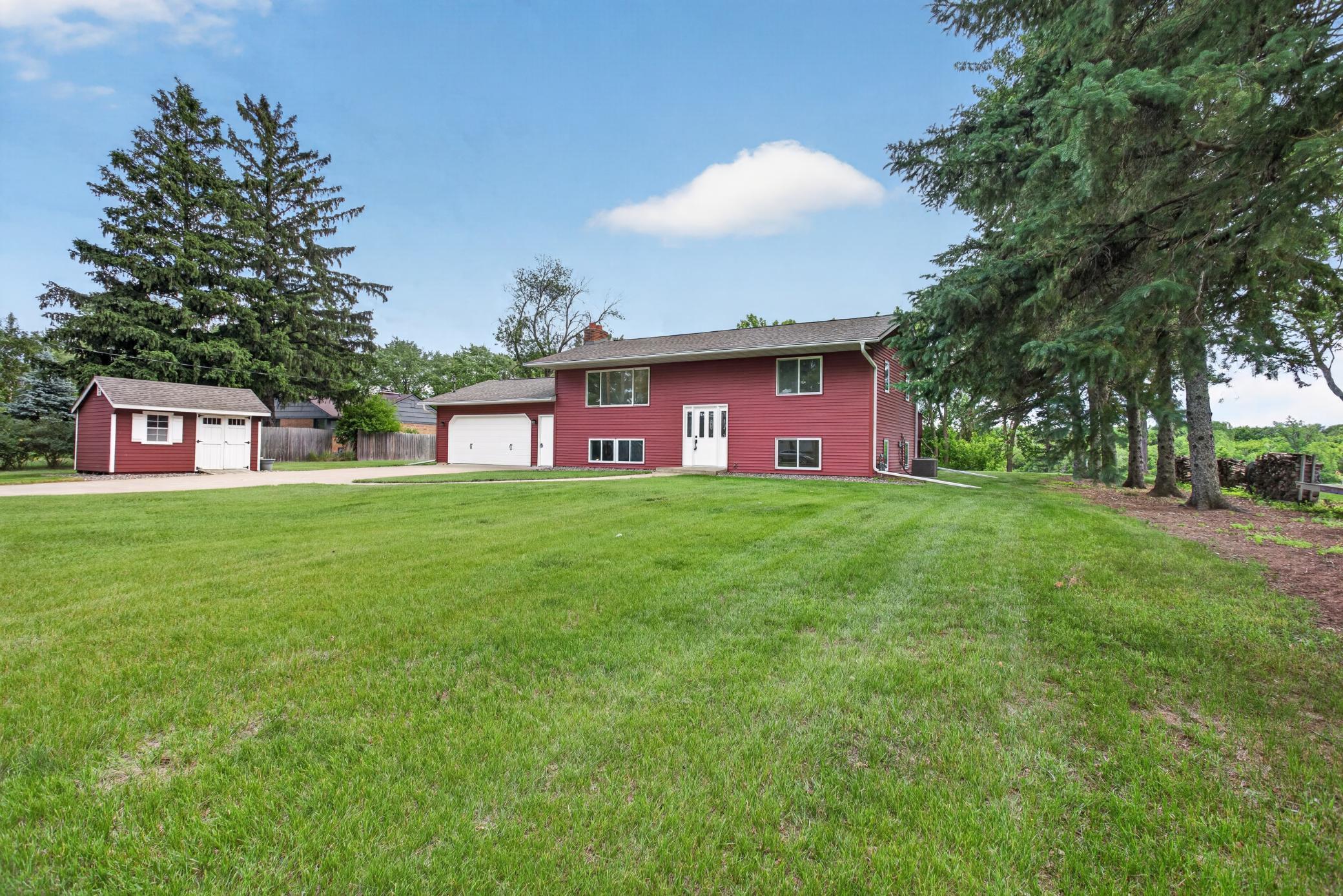 6266 Rivlyn Avenue Northwest Anoka, MN 55303 - Photo 2 of 45