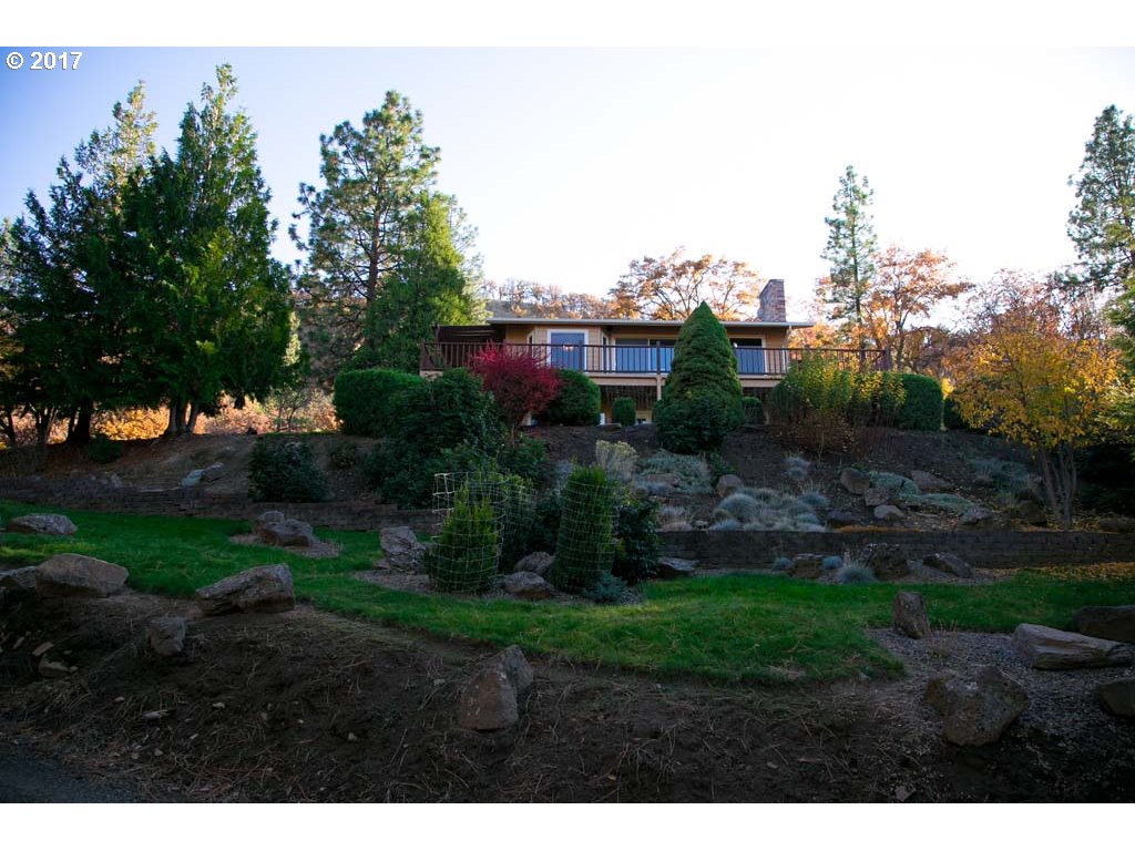 81604 Fairgrounds Road Tygh Valley, OR 97063 - Photo 1 of 32 Gallery Image 1