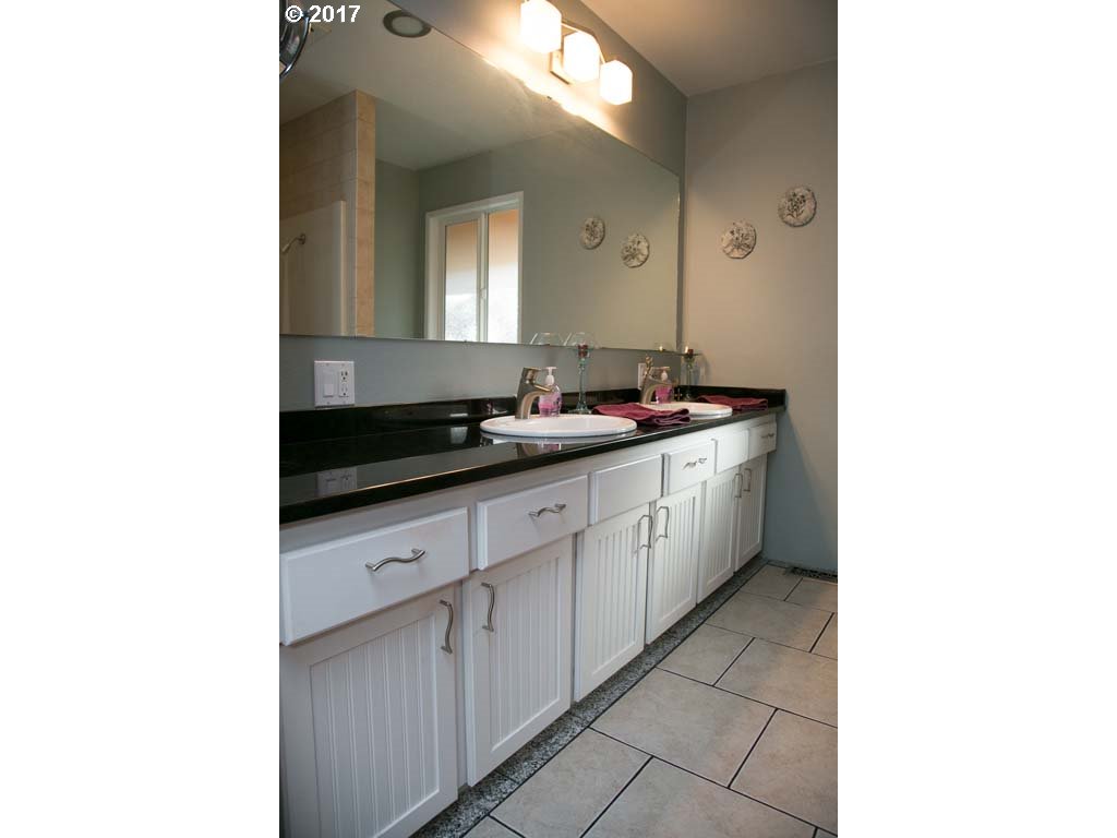 81604 Fairgrounds Road Tygh Valley, OR 97063 - Photo 14 of 32 Gallery Image 14