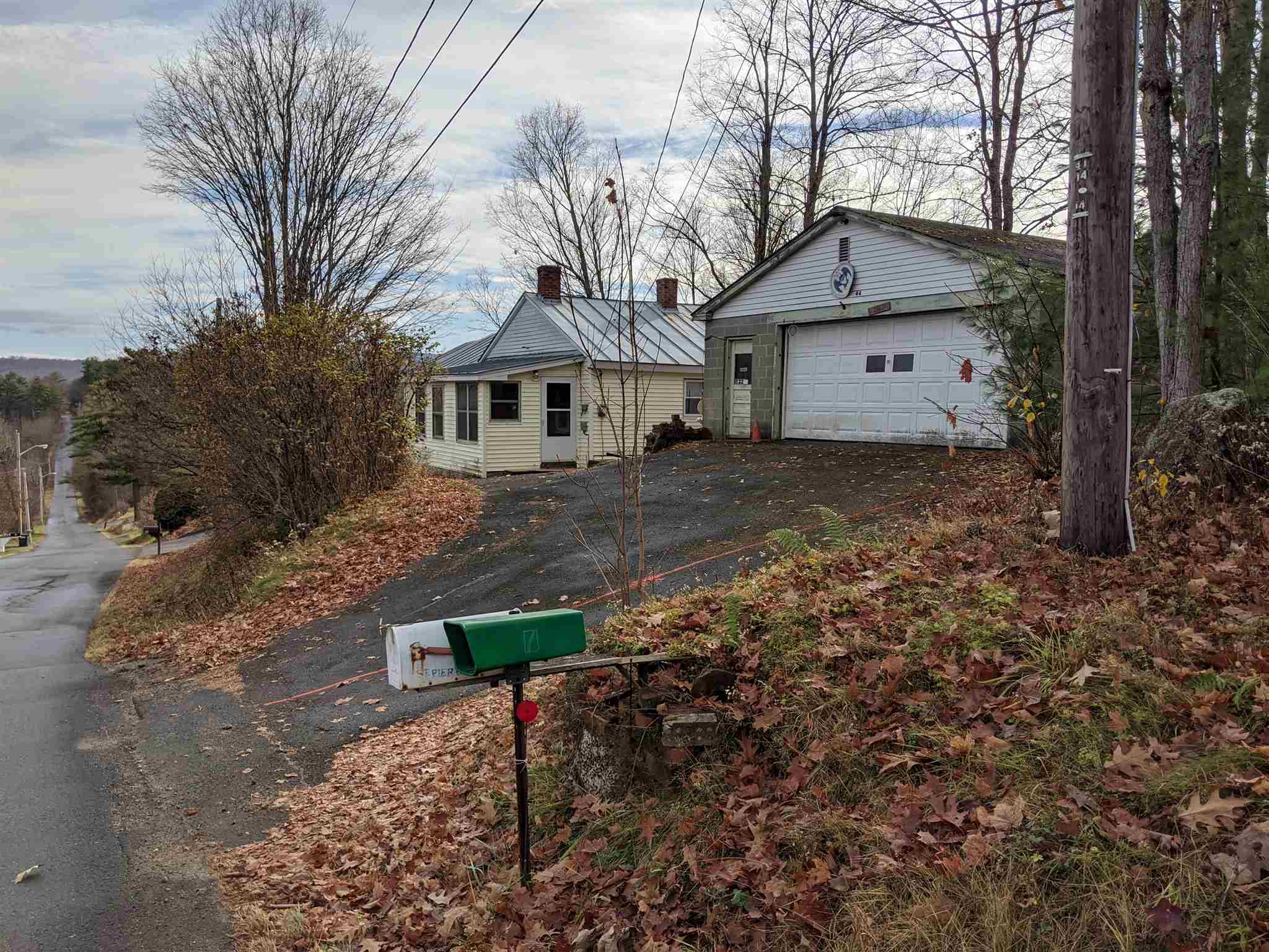 44 Cross Road Lebanon, NH 03766 - Photo 2 of 11