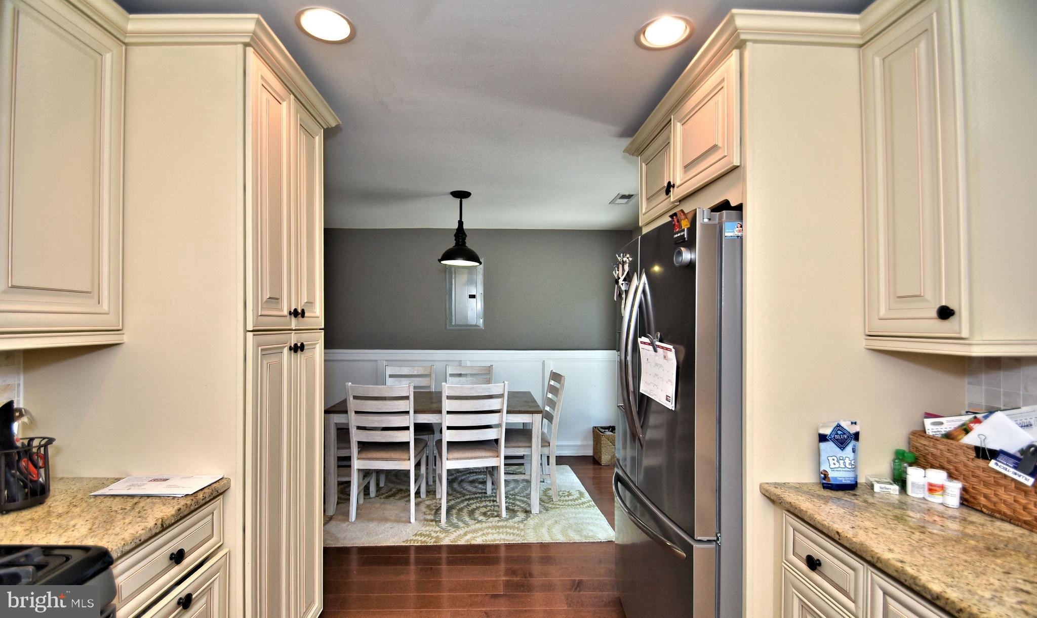 724 Elizabeth Road Jenkintown, PA 19046 - Photo 17 of 46