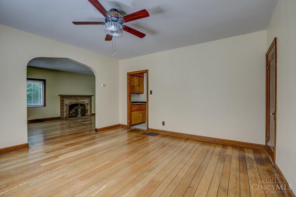 2546 West North Bend Road Cincinnati, OH 45239 - Photo 14 of 25 Gallery Image 14
