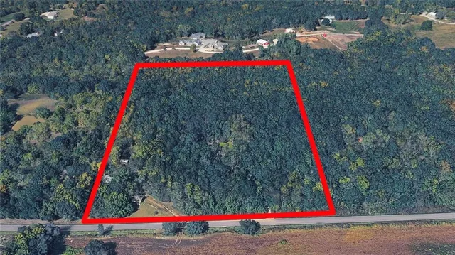 $299,950 | 16748 Golden Road, Linwood, KS 66052