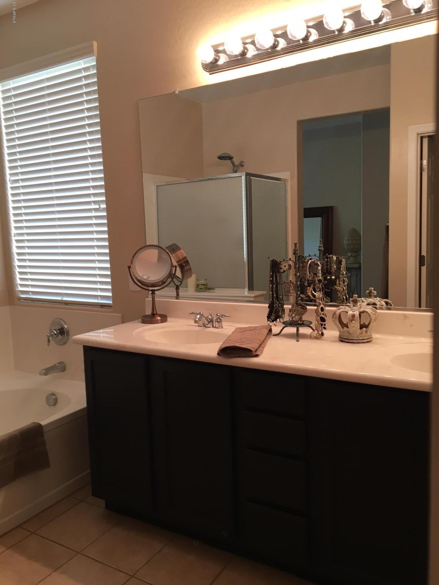 4728 East Timberline Road Gilbert, AZ 85297 - Photo 4 of 16 IMG_0269