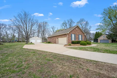 $625,000 | 312 Southwinds Drive, Hermitage, TN 37076