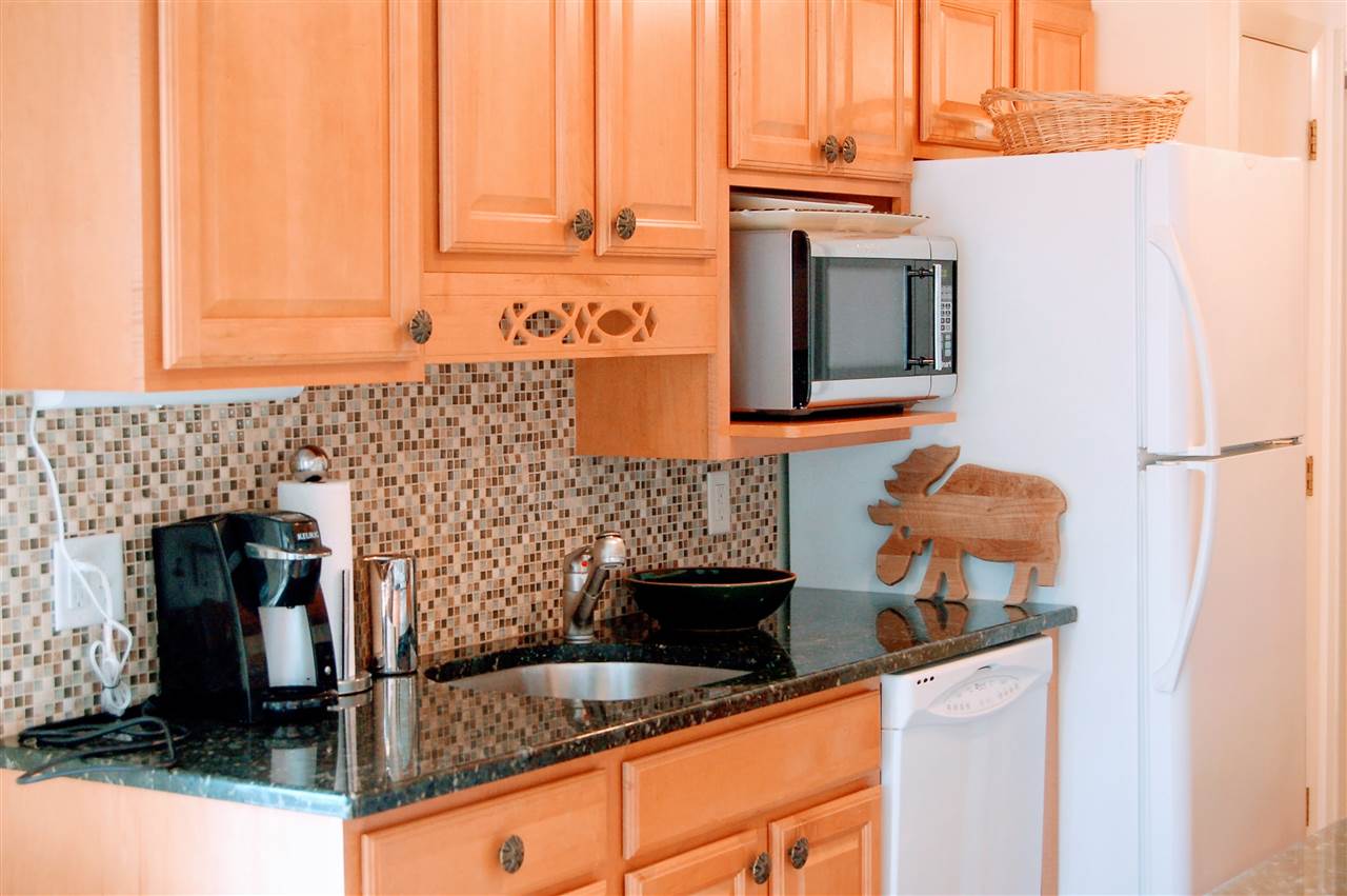 27 Bay Tree Lane, Unit A27 Grantham, NH 03753 - Photo 15 of 18