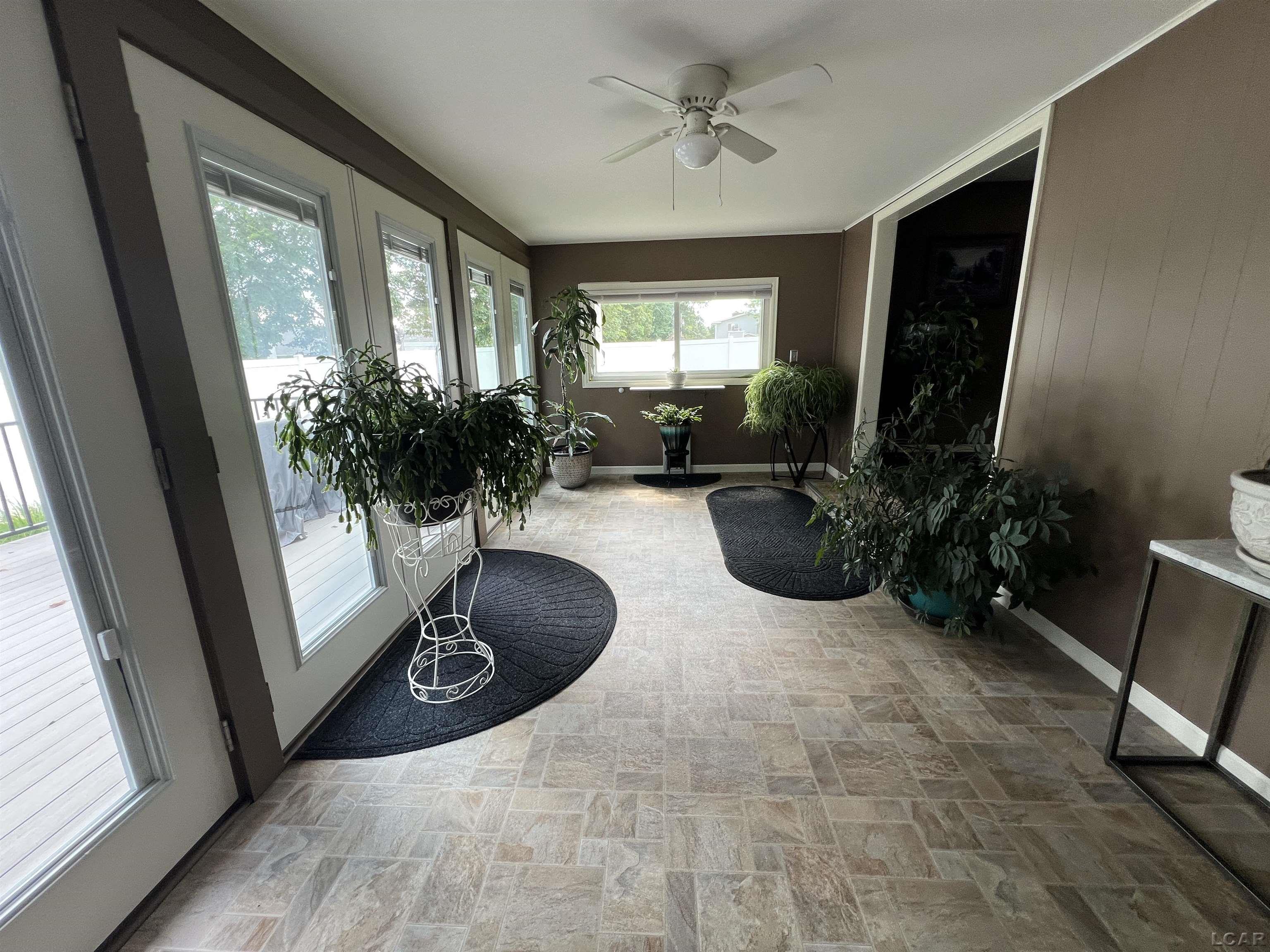 919 North Occidental Road Tecumseh, MI 49286 - Photo 11 of 57 50183606-545011ca-f923-469d-ad5a-dd55ceff3b9a.JPG