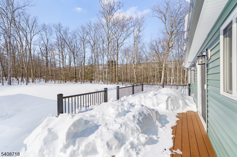 8 Worthington Road Newton, NJ 07860 - Photo 21 of 25 a view of wooden fence