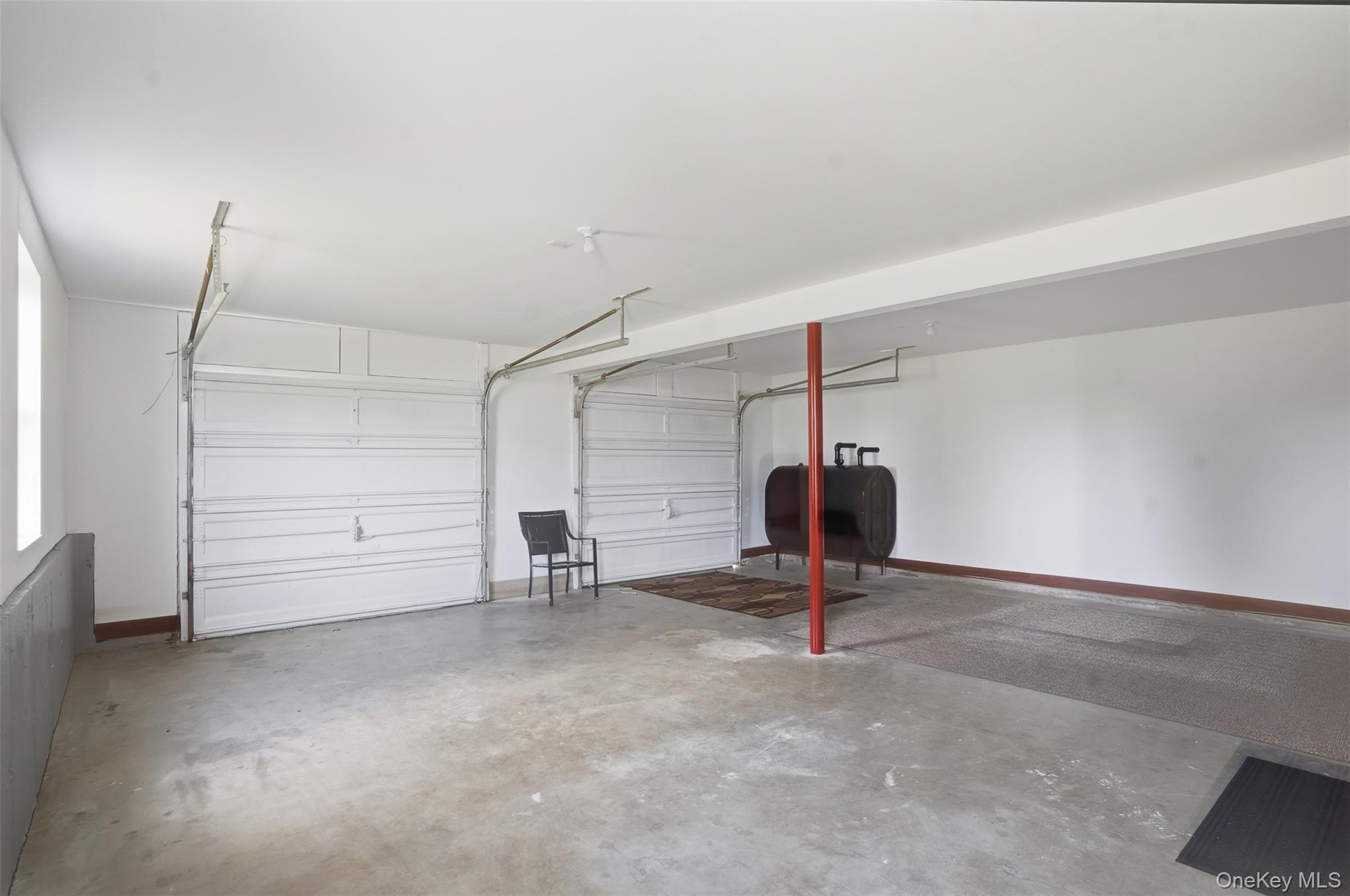 160 Pirog Road Pine Bush, NY 12566 - Photo 39 of 50 a view of a room with gym equipment