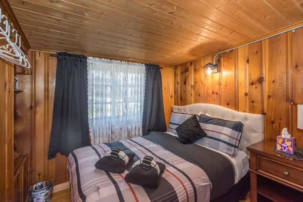 $1,499,000 | 6148 North Sluetter Road, Pequot Lakes, MN 56472