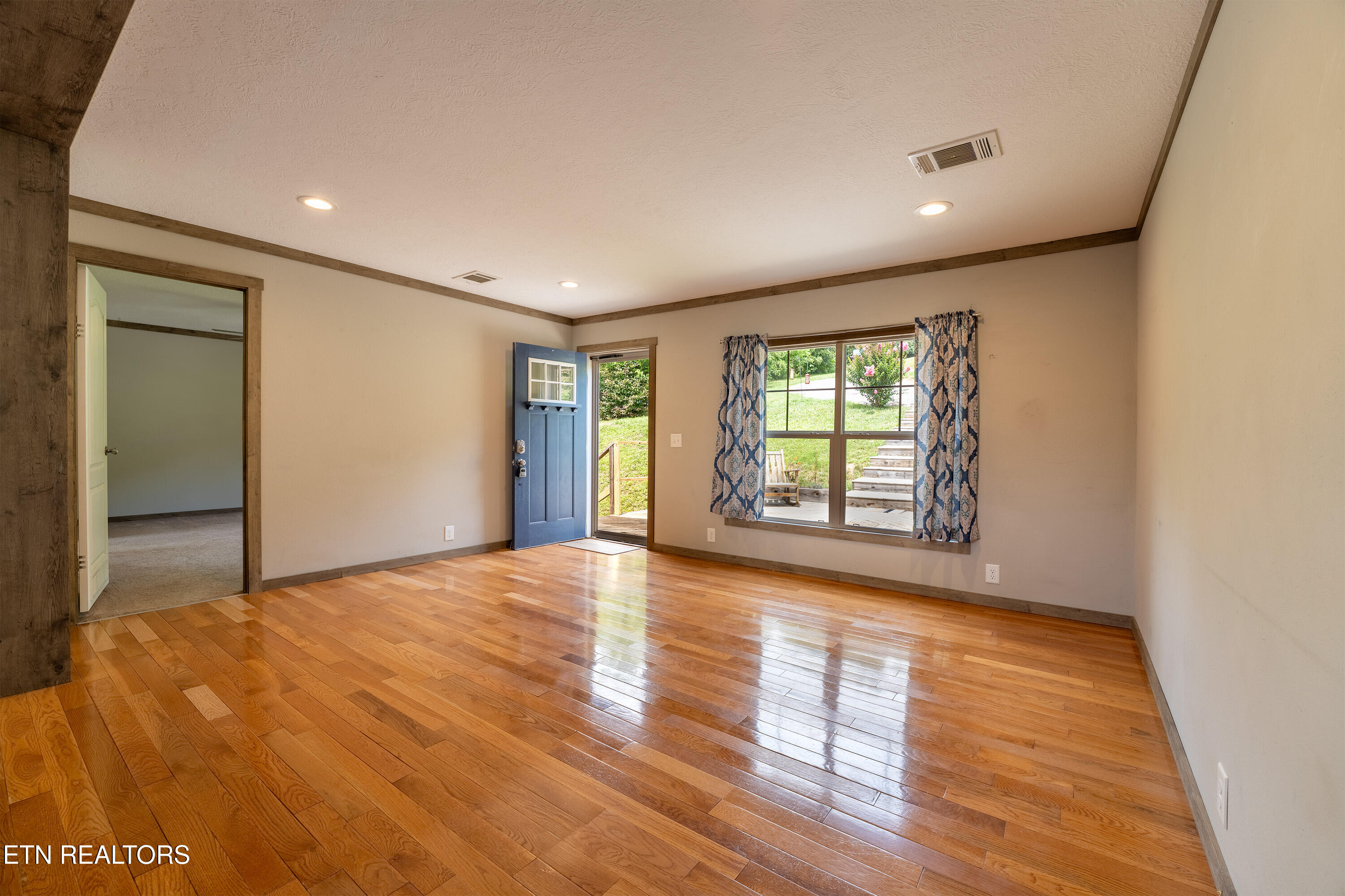 126 Gregory Lane Maynardville, TN 37807 - Photo 5 of 42 5