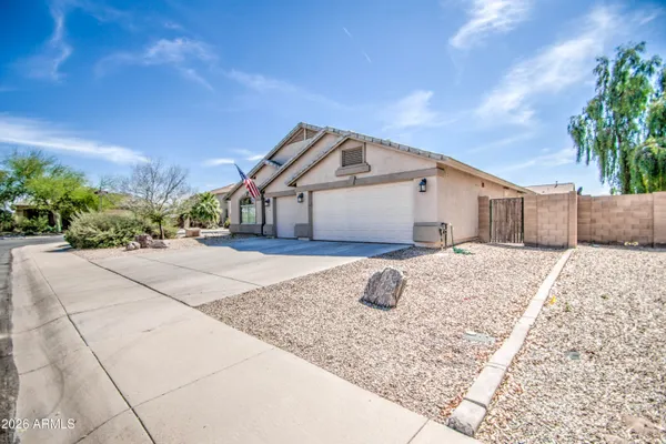 $2,195 | 43205 Roth Road, Maricopa, AZ 85138