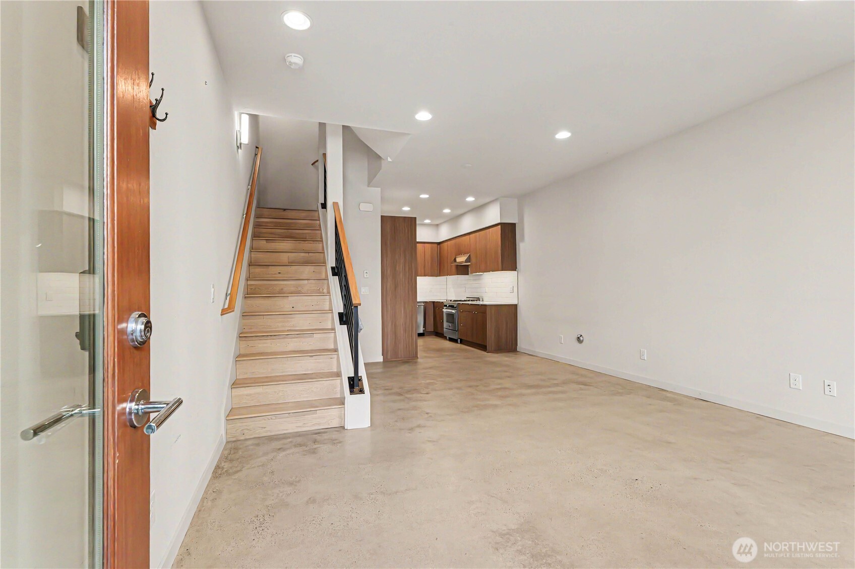 3810 California Avenue Southwest, Unit B Seattle, WA 98116 - Photo 6 of 26