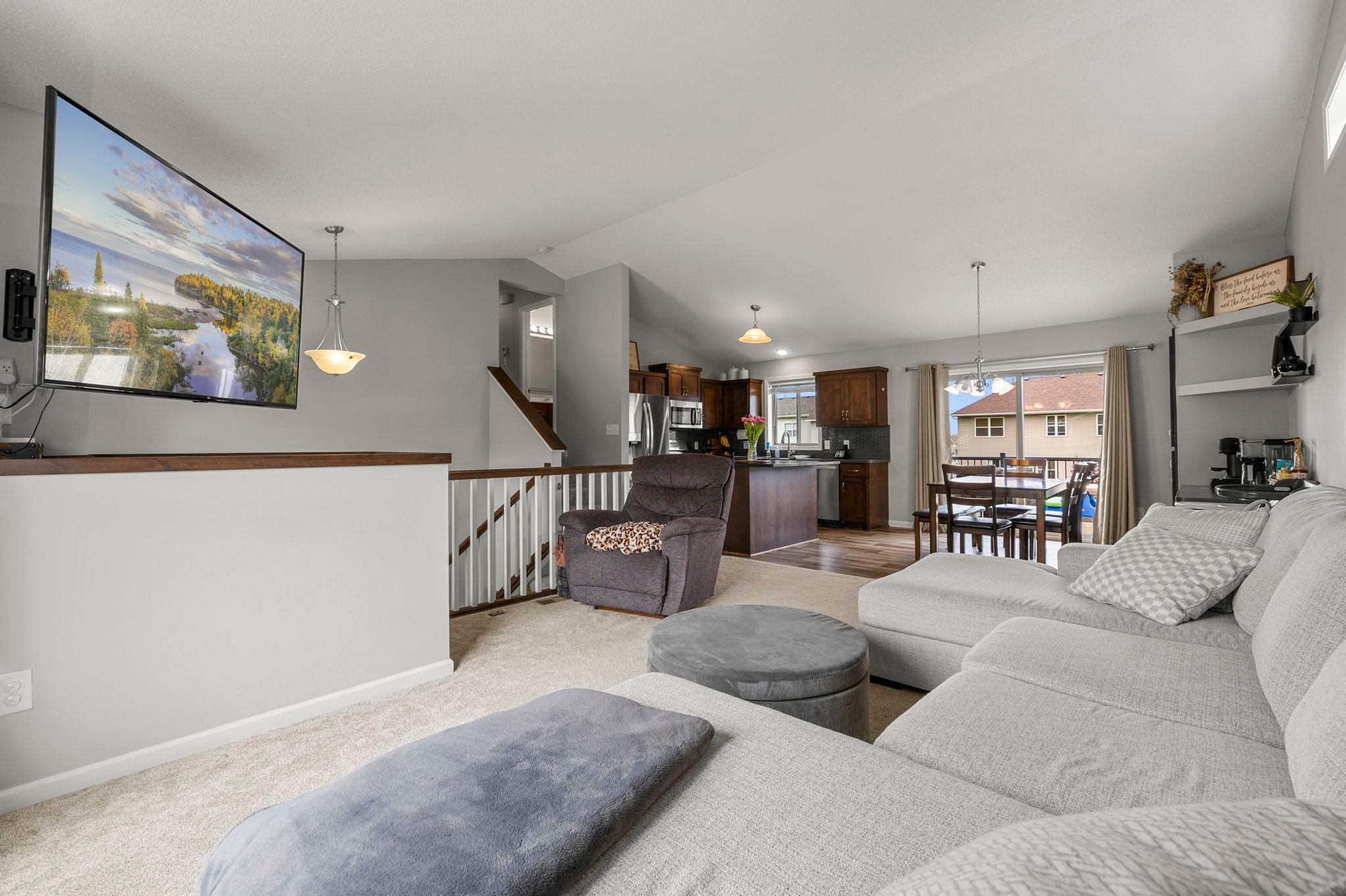 19089 Johnson Street Elk River, MN 55330 - Photo 9 of 41