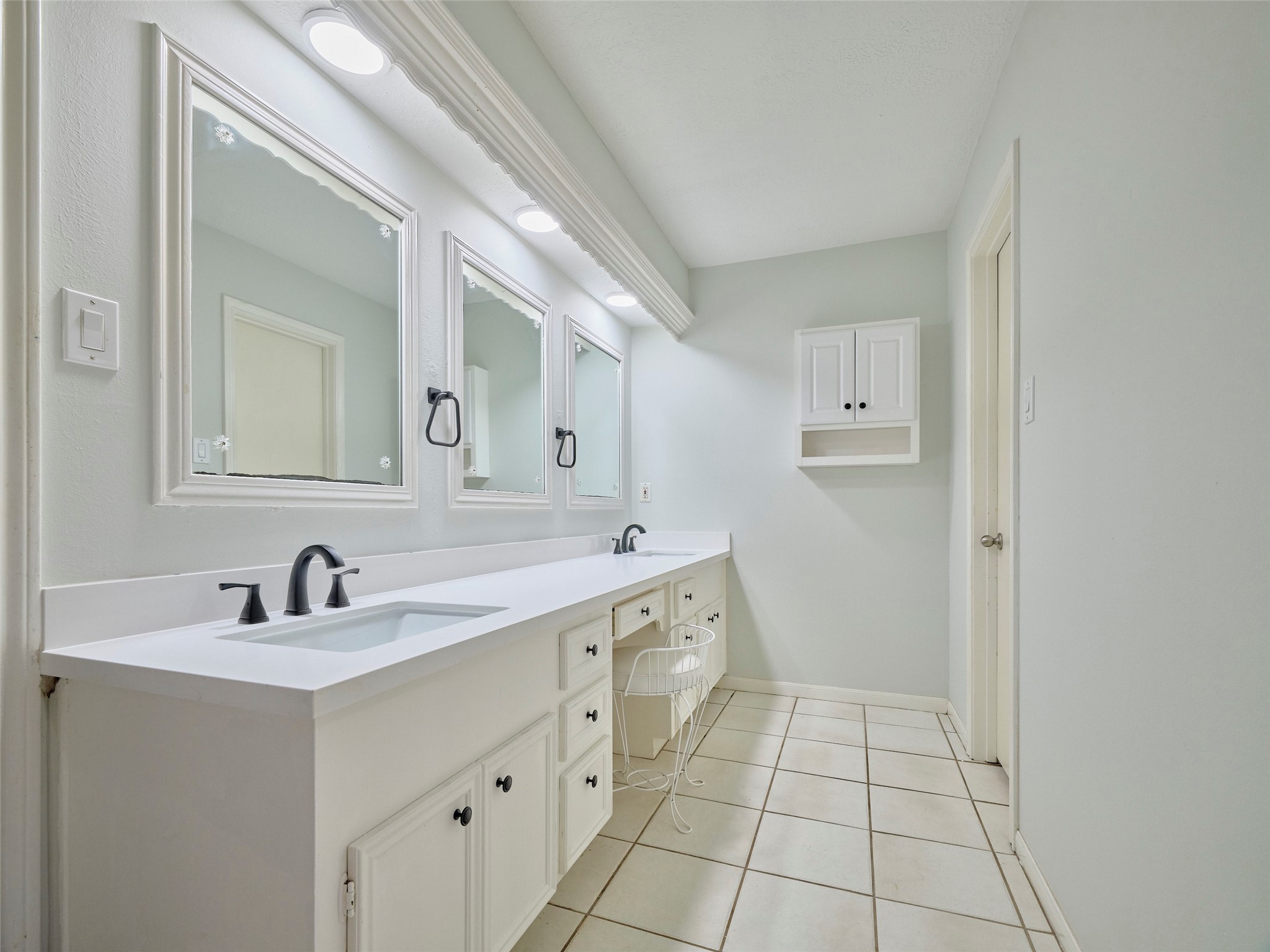 6915 Worcester Drive Spring, TX 77379 - Photo 23 of 36