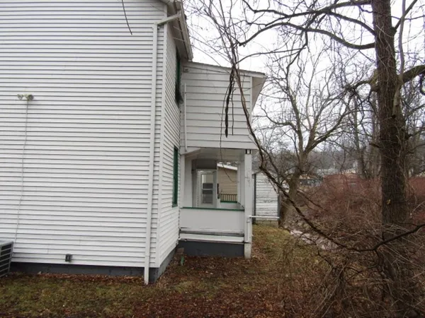 $49,900 | 652 Bower Hill Road, Bridgeville, PA 15017