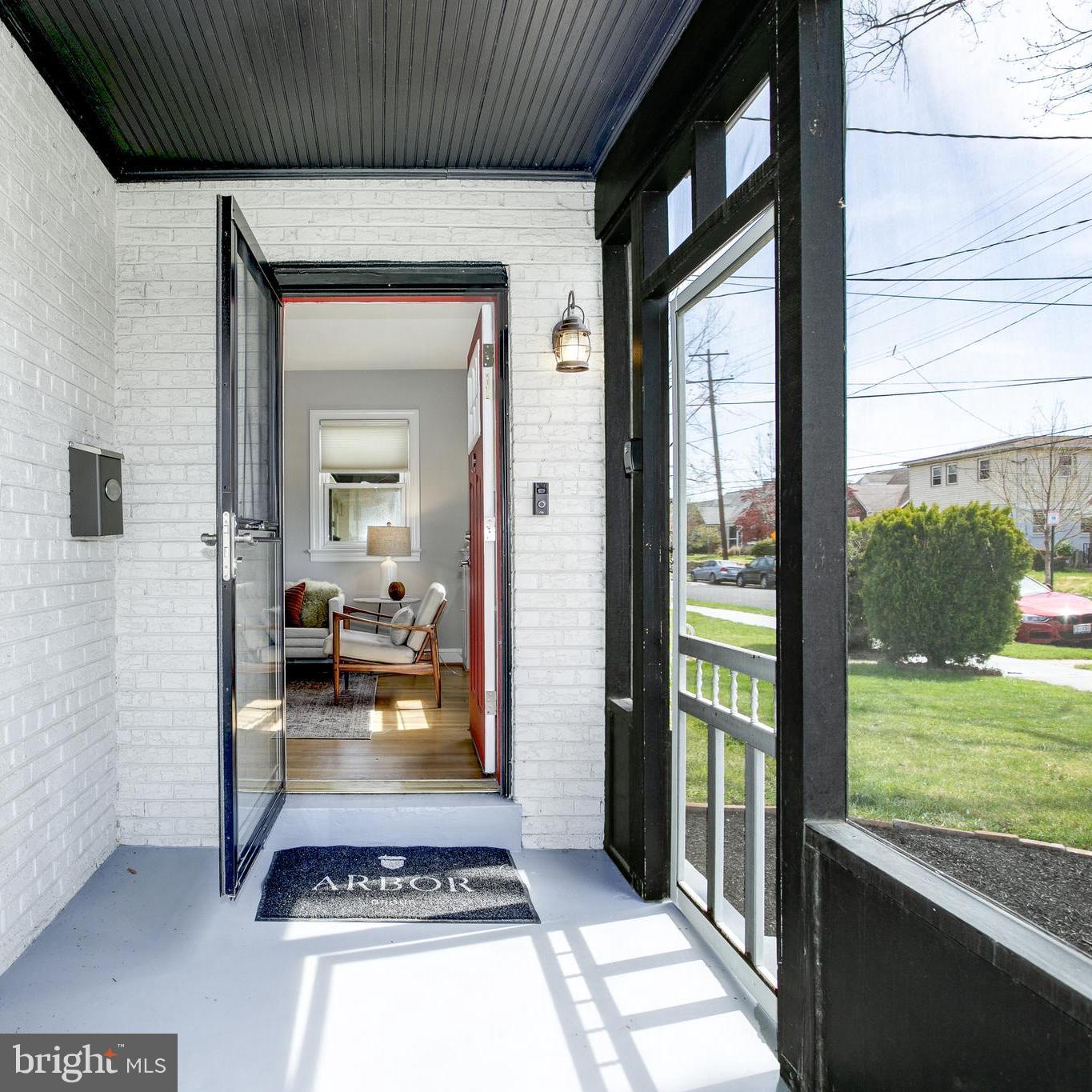 Screened Front Porch