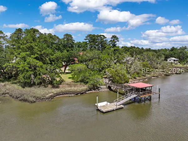 $1,275,000 | 4 Middle Marsh Lane, Seabrook, SC 29940