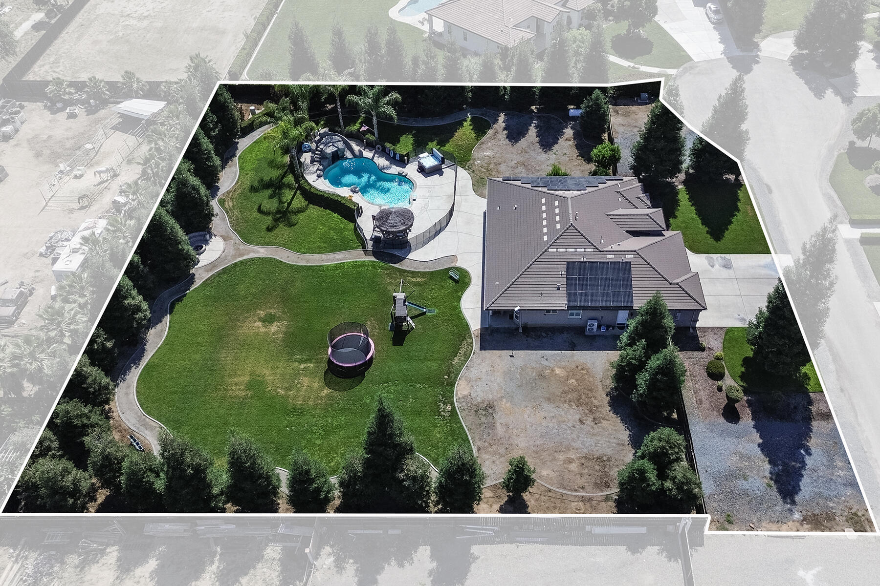 2208 West Benton Court Exeter, CA 93221 - Photo 79 of 84 D-4