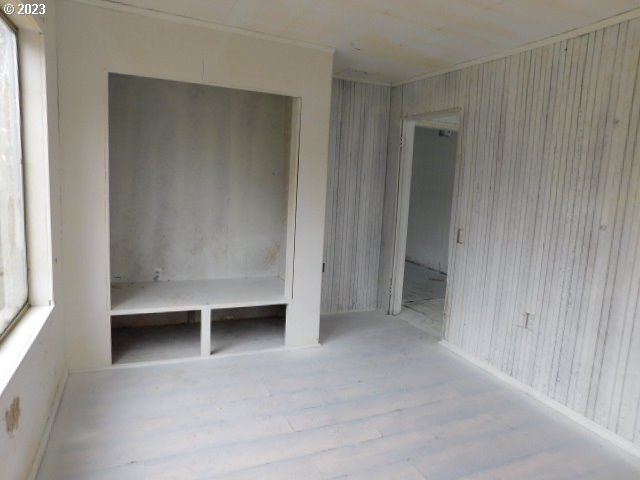 36874 Wallace Creek Road Springfield, OR 97478 - Photo 8 of 18 a view of an empty room with a window