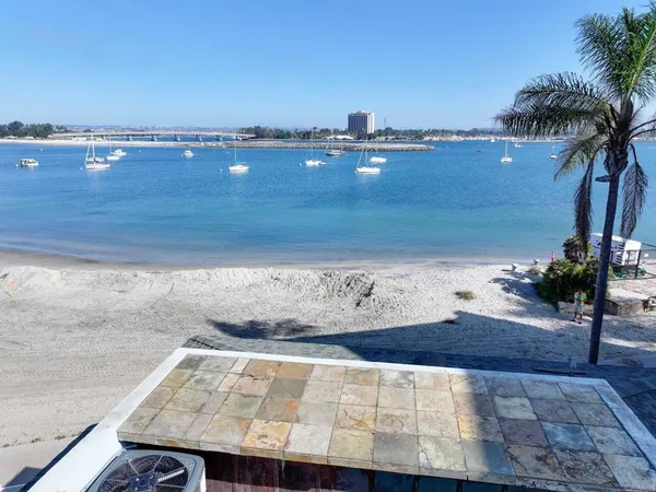 $4,750,000 | 2812 Bayside Walk, San Diego, CA 92109