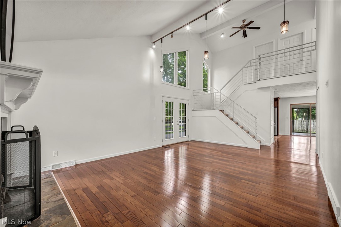 18446 Drake Road Strongsville, OH 44136 - Photo 5 of 50 Gallery Image 5
