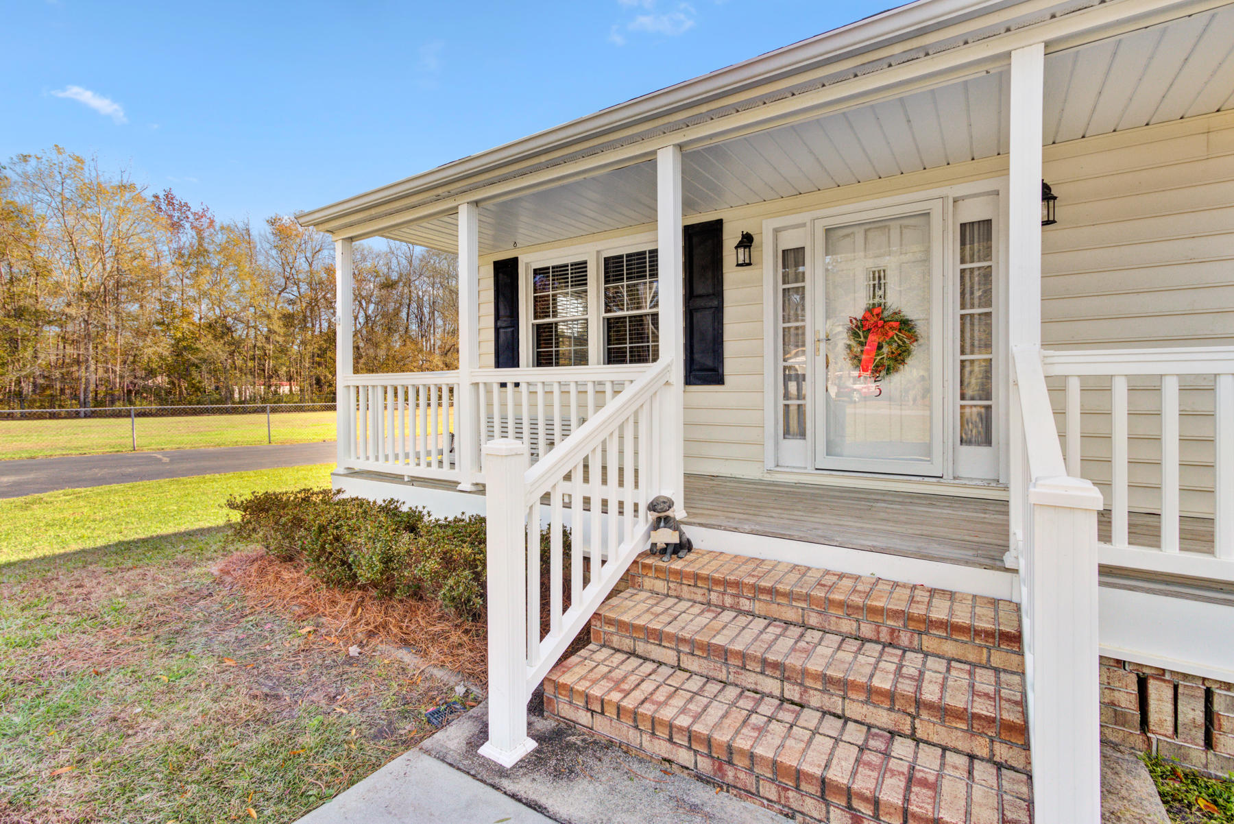 625 Gants Road Moncks Corner, SC 29461 - Photo 1 of 37 625 Gnats Rd, Moncks Corner SC (4)