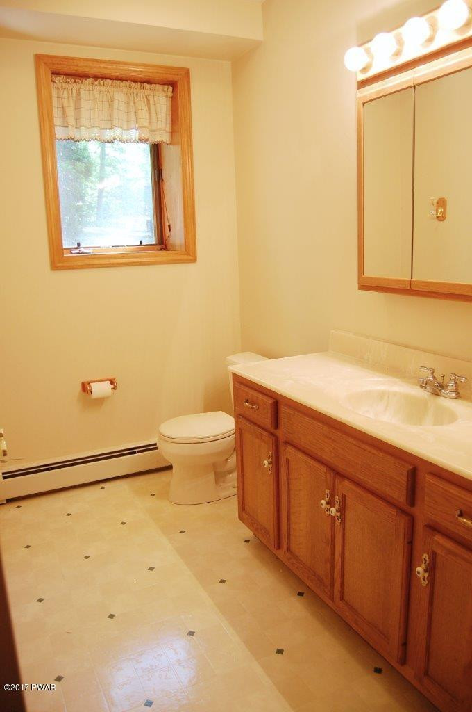 130 Paupack Point Road Hawley, PA 18428 - Photo 40 of 52