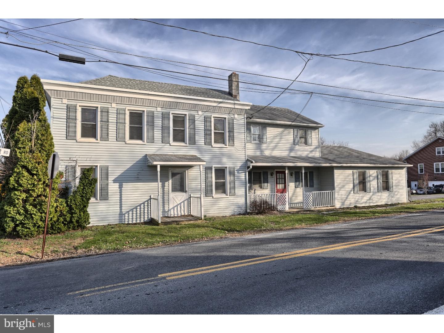 595 Heffner Road Wernersville, PA 19565 - Photo 2 of 25 Gallery Image 2