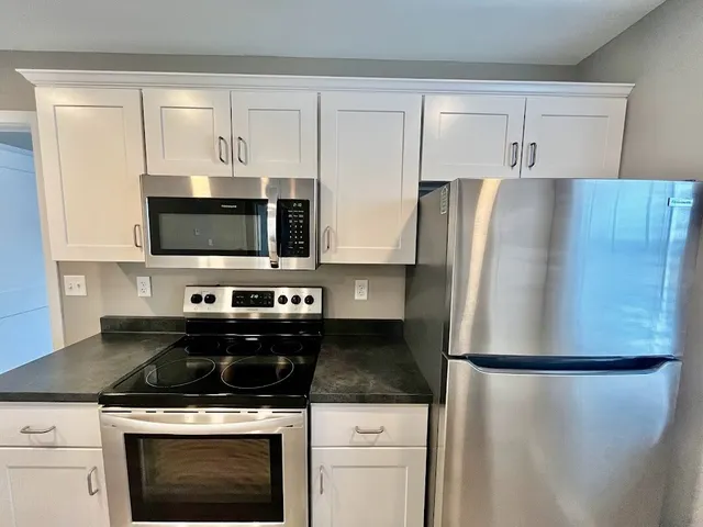 $1,899 | 502 New Terrace Lane, Ogden, NY 14624