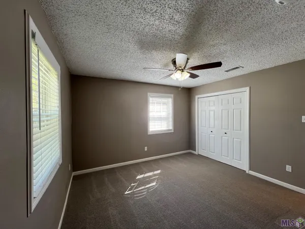 $1,695 | 8849 Timber Lane, Denham Springs, LA 70726